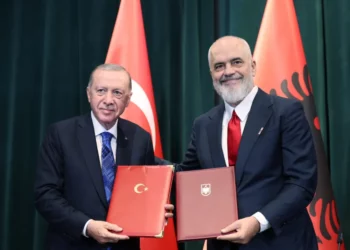 Rama e kopjon Kodin Penal nga Turqia, zbulohen nenet e marra ‘copy paste’ kundër gazetarëve