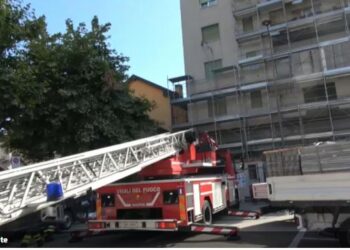 Tronditëse në Itali! Vdes në vendin e punës 21-vjeçari shqiptar (EMRI)