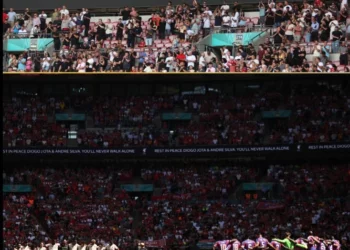 Ngjarje e turpshme në “Wembley”, tifozët ndërpresin heshtjen për 1 minutë në nder të Diogo Jota