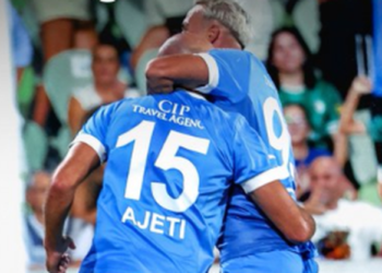 Ajeti dhe Seferi dhurojnë spektakël, në Turqi, shënojnë dy gola brenda 4 minutave (Video)