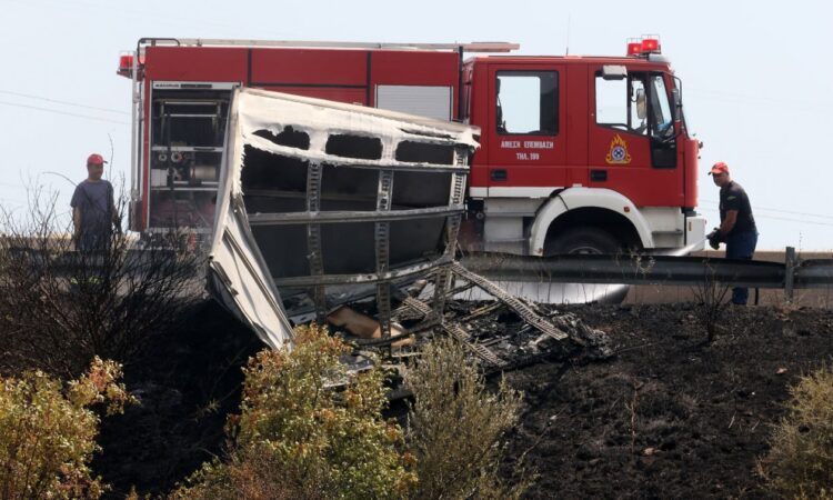 Dasma u kthye në mort, detaje rrënqethëse nga aksidenti ku humbën jetën 3 shqiptarë në Greqi (Emrat)