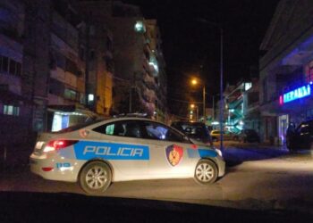 Janë shoqëruar disa persona me rrezikshëri të lartë, detaje nga operacioni i policisë në Durrës