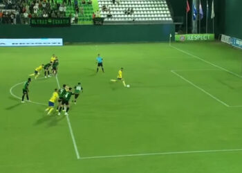 Arbitrat bëjnë pis garën pa filluar mirë kampionati