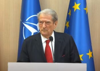 Berisha çon në Kushtetuese masën e arrestit shtëpiak