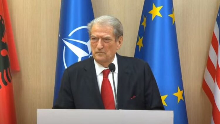 Berisha çon në Kushtetuese masën e arrestit shtëpiak