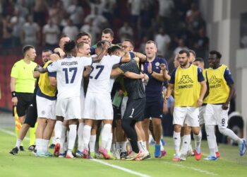 Të gjithë sy e veshë nga Polonia, Dinamo e Ilir Dajës kërkon kualifikimin historik