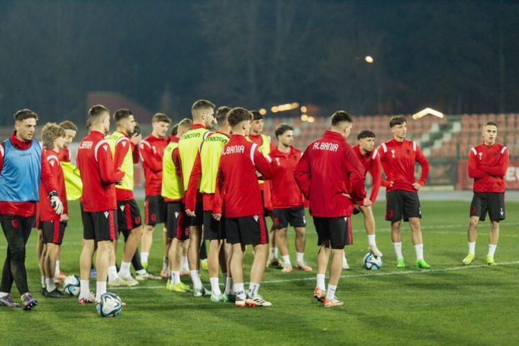 FSHF zbulon rregullat e reja për futbollistët e grumbulluar të Kombëtares