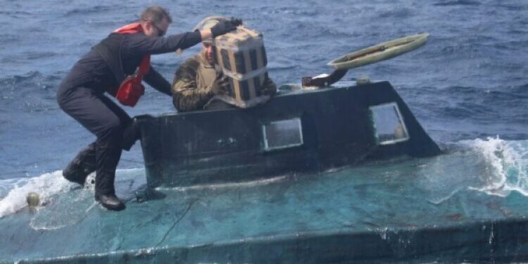 Hetime mbi grupin shqiptar në Belgjikë, trafikonin kokainë me nëndetëse