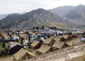 Nis pelegrinazhi i besimtarëve bektashinj në malin e Tomorrit, ja itinerari i lëvizjes së mjeteve