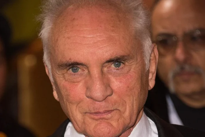 Shuhet Terence Stamp, ylli i filmave “Superman”