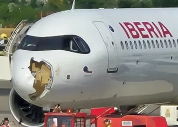 Madrid/ Përplasja me një shpend detyron avionin për ulje emergjente