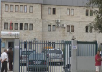 “Vatër korrupsioni”, Dhoma e Avokatisë i kërkon SPAK të hetojë Kadastrën e Vlorës