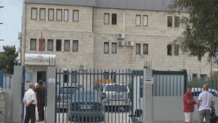 “Vatër korrupsioni”, Dhoma e Avokatisë i kërkon SPAK të hetojë Kadastrën e Vlorës