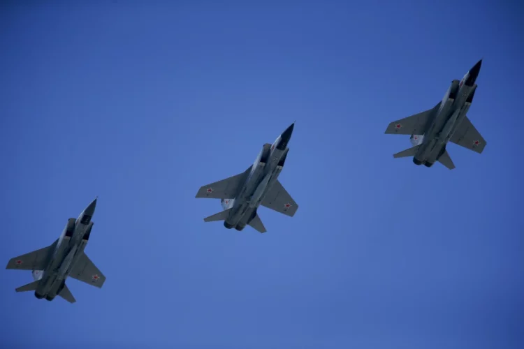 Shkeli hapësirën ajrore të Estonisë, Rusia: Fluturimi, në përputhje me rregullat ndërkombëtare. NATO mbledh Këshillin javën e ardhshme