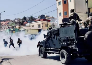 Protestë masive në Madagaskar, 22 të vdekur/ Presidenti shpërndan qeverinë