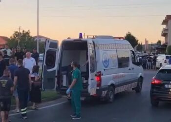 Humbin jetën babë e bir në aksidentin tragjik nga përplasja e makinës në rrugën Shkodër-Koplik