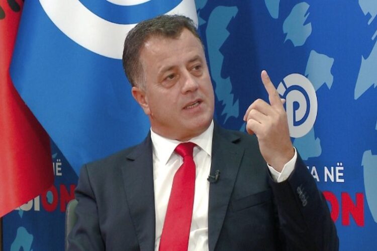 Përflitet për një grua, kandidate e PD për kryetare bashkie në Tiranë, ja si reagon Flamur Noka