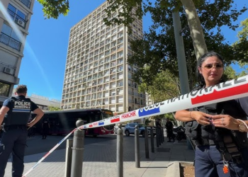 Sulm me thikë në Marsejë, disa të plagosur, agresori vritet nga policia