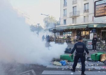 Protestat paralizojnë Francën, arrestohen 200 persona