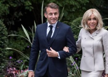 Macron do të ofrojë ‘prova shkencore’ në gjykatën amerikane për të vërtetuar se Brigitte është grua