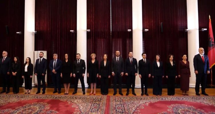 Betohet në Presidencë kabineti qeveritar “Rama 4”