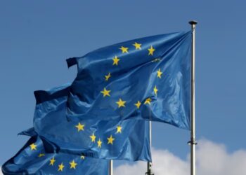 BE-ja shqyrton vendosjen e tarifave ndaj naftës ruse