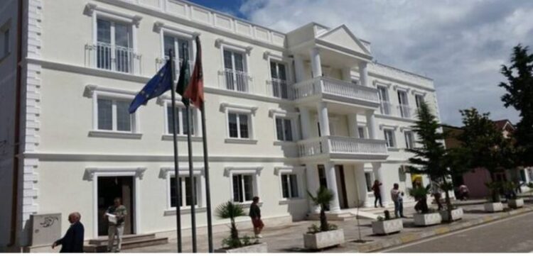 Florenc Doka emërohet kryebashkiaku i ri në Bashkinë Cërrik, zevendëson Andi Sallen, u bë ministër