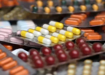 Rregullatori i barnave i BE-së kundërshton Trumpin: Paracetamoli, i sigurt gjatë shtatzënisë