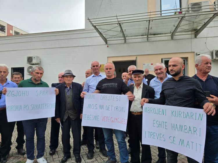 Rama i dha leje familjes Doma për HEC, protestojnë banorët e Kurdarisë në Klos