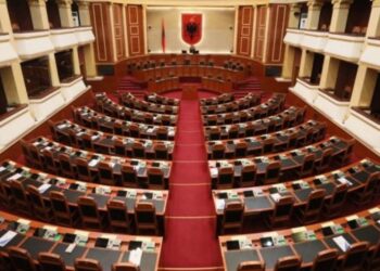Kuvendi mblidhet sot në seancën e parë të Legjislaturës XI