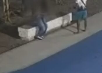 Media italiane: Pushimet në Durrës që u kthyen në makth, rrëfimi i 18-vjeçares italiane për atë që i bëri babai i 3 fëmijëve