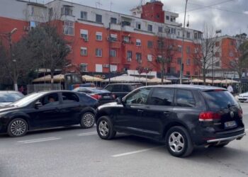 Lëvizje në Bashkinë Durrës, largohen nga detyra 5 krerët e njësive administrative