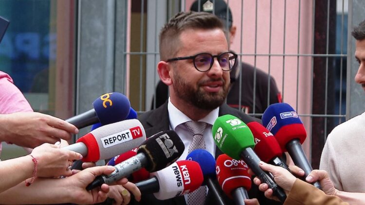 Merret i pandehur nga SPAK kryebashkiaku Erion Isai