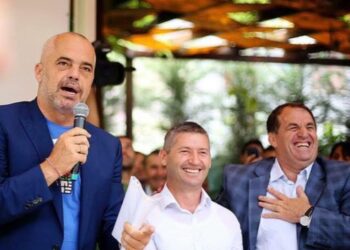 Grushte për pronën në “Fresk”, shpallet në kërkim djali i Saimir Allushit drejtuesi i njësisë 12 Tiranë