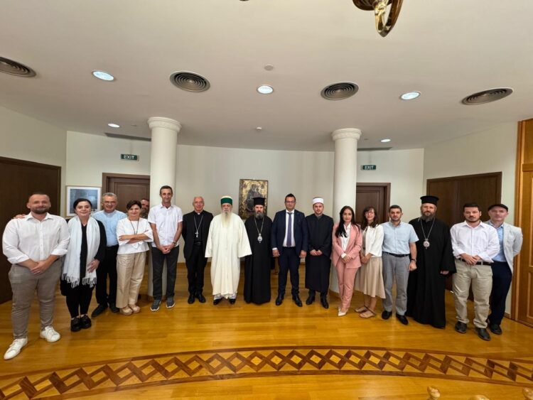 Komunitetet fetare kundër përkufizimeve të reja në ligjin për barazinë gjinore: Të ruhet gjinia biologjike si bazë ligjore