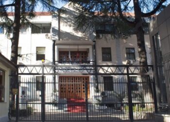 12 cigare hashashi, turku i shpëton burgut me 50 mijë euro