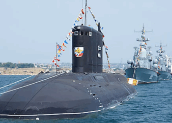 Mesdheu në alarm, nëndetësja bërthamore ruse mund të shpërthejë nga rrjedhja e karburantit