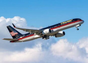 Situatë e frikshme me avionin Air Force One që transportoi Trumpin, i afrohet një avion Spirit