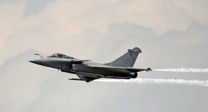 A mund t’i godasë NATO-ja avionët luftarakë rusë?