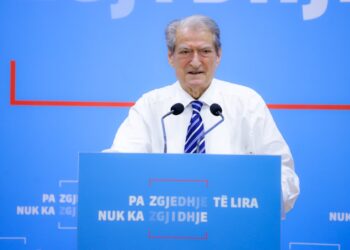 Berisha: Kartelet e drogës po përleshen se kush do e marrë Ministrinë e Brendshme, ja kë duan…