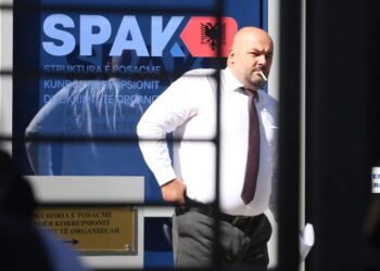 Akuzohet se i mori 8 mijë euro një klienti për ta liruar nga burgu, SPAK merr në pyetje avokatin Besart Logu