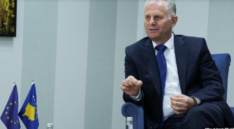 Sistemi shëndetësor në Kosovë, Bislimi: Askush nuk i shënjestron institucione serbe në veri