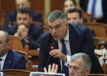 Partia e Lirisë formon grupin parlamentar me deputetë hua nga PD. Ja përbërja …