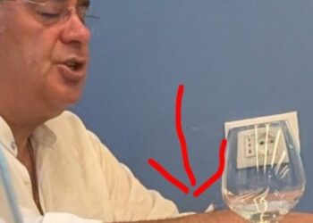 Ministrja Koçiu nis me “dorë të hekurt”: Shkarkon zëvendësministrin pas spiunimit nga stafi