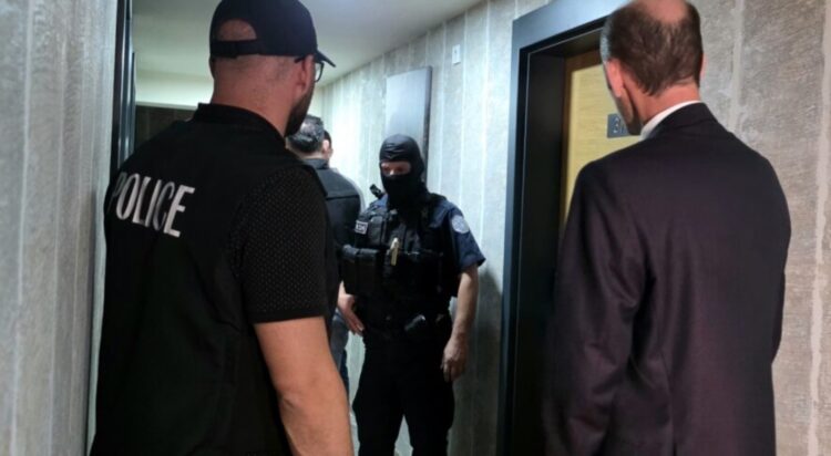 Krim i organizuar dhe trafik droge me SkyECC, arrestohen 7 persona në Kosove