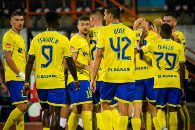 Elbasani forcohet me 3 lojtarë që u rikthyen këtë javë