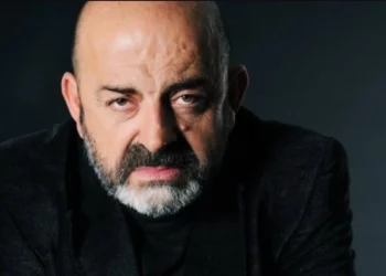 Ndahet nga jeta aktori i njohur i skenës dhe ekranit shqiptar, Enver Petrovci