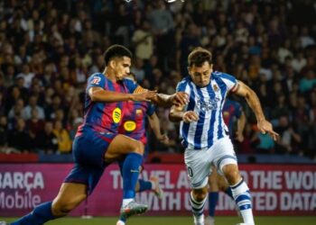 Barcelona fiton, i lë targën Realit në renditje pas golave të Kundes dhe Levas