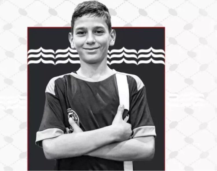 Ushtria izraelite vret futbollistin e vogël palestinez dhe 14 anëtarë të familjes së tij në Gaza