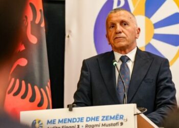 Kamberi kërkon komision hetimor në Serbi për vdekjen e ushtarëve shqiptarë në ushtrinë jugosllave në vitet ’80